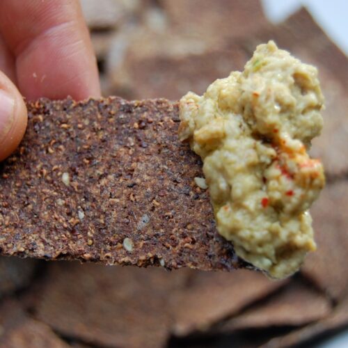 dock seed crackers